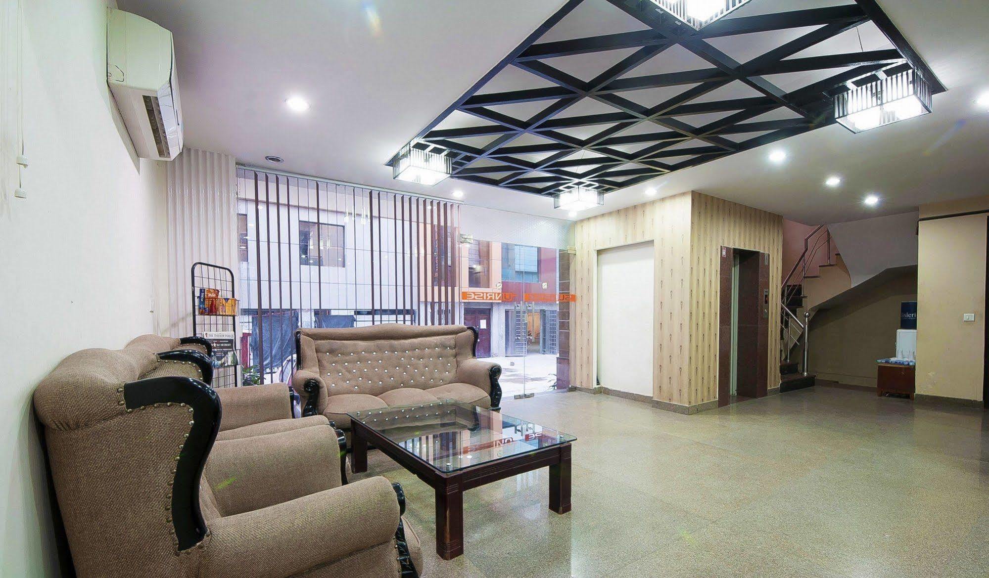 Hotel Sunrise Delhi  Exterior photo