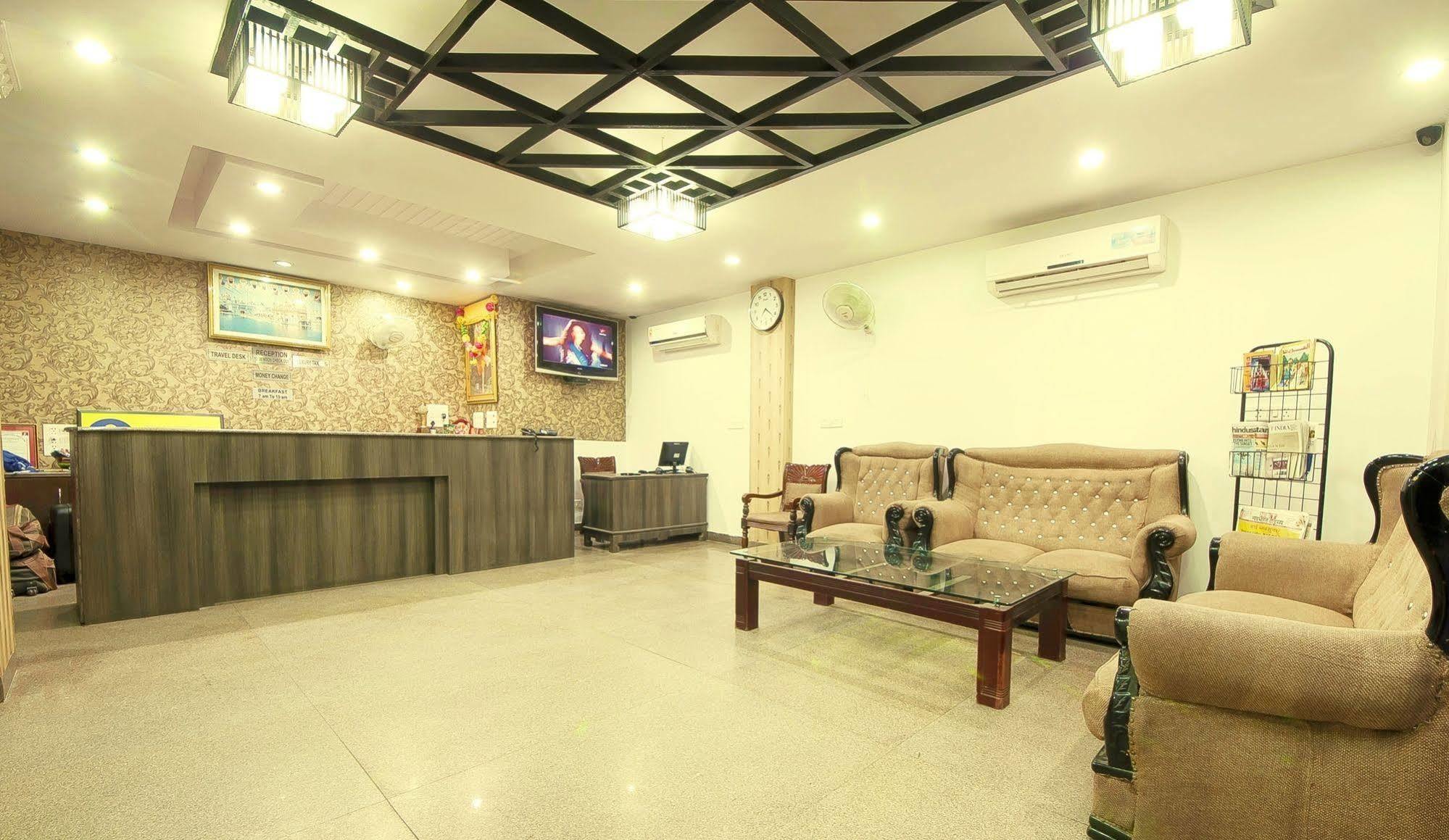 Hotel Sunrise Delhi  Exterior photo